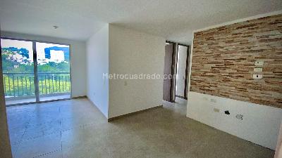 Apartamento de 3 alcobas en venta en Conjunto Brizza, Floridablanca, 78 m² · foto 2 de 19