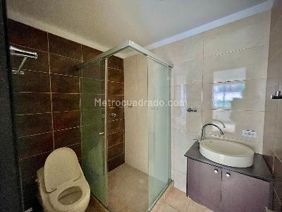 Apartamento de 3 alcobas en venta en Edificio Genesis Rincon De Piedrapintada, Ibagué, 137 m² · foto 18 de 20