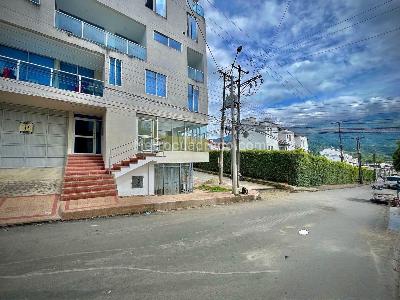 Apartamento de 3 alcobas en venta en Edificio Genesis Rincon De Piedrapintada, Ibagué, 137 m² · foto 3 de 20