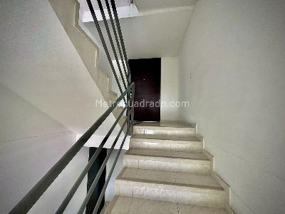 Apartamento de 3 alcobas en venta en Edificio Genesis Rincon De Piedrapintada, Ibagué, 137 m² · foto 6 de 20