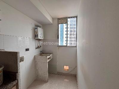 Apartamento de 3 alcobas en venta en Conjunto Residencial Torreon De Varsovia, Ibagué, 64 m² · foto 3 de 12