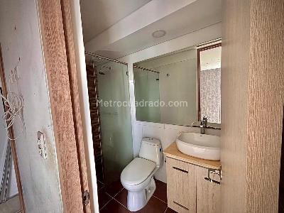 Apartamento de 3 alcobas en venta en Conjunto Residencial Torreon De Varsovia, Ibagué, 64 m² · foto 5 de 12