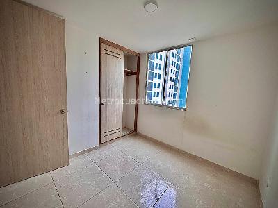 Apartamento de 3 alcobas en venta en Conjunto Residencial Torreon De Varsovia, Ibagué, 64 m² · foto 6 de 12