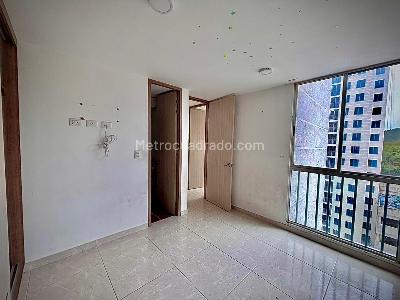 Apartamento de 3 alcobas en venta en Conjunto Residencial Torreon De Varsovia, Ibagué, 64 m² · foto 7 de 12