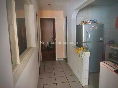 Casa de 4 alcobas en venta en Brasilia, Bogotá, 72 m² · foto 8 de 14