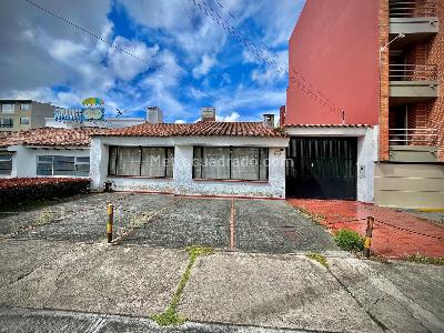 Casa de 5 alcobas en venta en Cedritos, Bogotá, 278 m² · foto 12 de 20