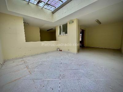 Casa de 5 alcobas en venta en Cedritos, Bogotá, 278 m² · foto 3 de 20