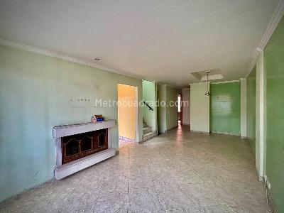 Casa de 4 alcobas en venta en Hayuelos Mayorca, Bogotá, 137 m² · foto 19 de 19