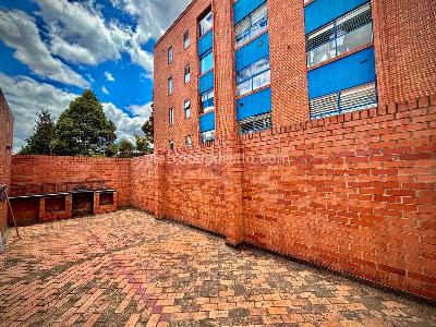 Casa de 4 alcobas en venta en Hayuelos Mayorca, Bogotá, 137 m² · foto 6 de 19