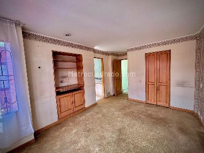 Casa de 4 alcobas en venta en Hayuelos Mayorca, Bogotá, 137 m² · foto 9 de 19