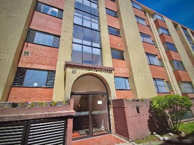 Apartamento de 3 alcobas en venta en Valle Patricia, Bogotá, 80 m² · foto 2 de 20