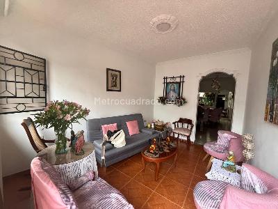 Casa de 5 alcobas en venta en Restrepo, Ibagué, 146 m² · foto 4 de 17