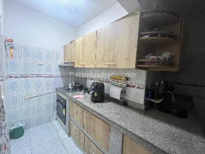 Casa de 5 alcobas en venta en Restrepo, Ibagué, 146 m² · foto 8 de 17