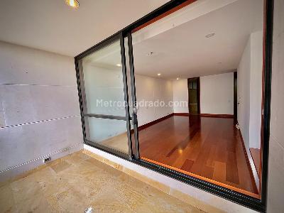 Apartamento de 4 alcobas en venta en Altos De Medina, Bogotá, 257 m² · foto 19 de 20