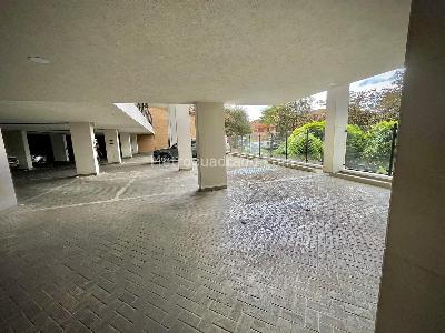 Apartamento de 4 alcobas en venta en Altos De Medina, Bogotá, 257 m² · foto 10 de 20