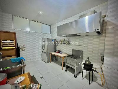 Casa de 5 alcobas en venta en Belarcazar, Ibagué, 224 m² · foto 11 de 20