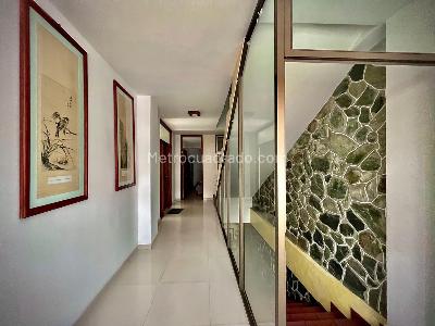Casa de 5 alcobas en venta en Belarcazar, Ibagué, 224 m² · foto 13 de 20