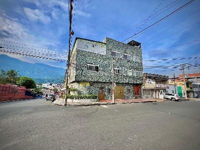 Casa de 5 alcobas en venta en Belarcazar, Ibagué, 224 m² · foto 2 de 20