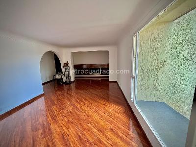Apartamento de 4 alcobas en venta en Santa Barbara Oriental Edificio Aymara, Bogotá, 160 m² · foto 18 de 20