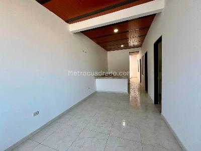 Casa de 4 alcobas en venta en Urbanizacion Altos Del Peñon, Girardot, 152 m² · foto 17 de 20