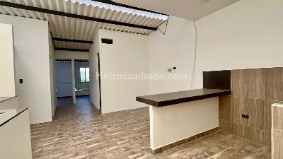 Casa de 5 alcobas en venta en Edificio La Gran Manzana, Girardot, 156 m² · foto 6 de 20