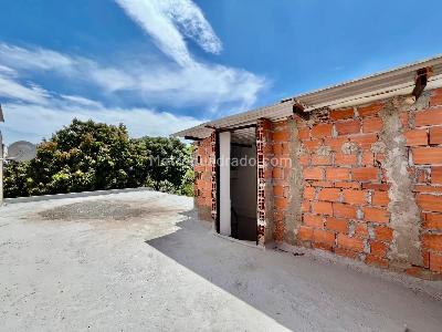 Casa de 4 alcobas en venta en Portachuelo, Girardot, 156 m² · foto 10 de 20