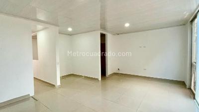 Casa de 4 alcobas en venta en Portachuelo, Girardot, 156 m² · foto 18 de 20