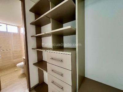 Apartamento de 3 alcobas en venta en Conjunto Eva Punta Arena, Girardot, 84 m² · foto 12 de 19
