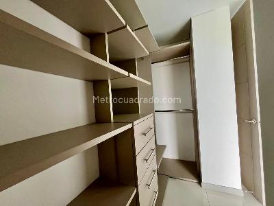 Apartamento de 3 alcobas en venta en Conjunto Eva Punta Arena, Girardot, 84 m² · foto 14 de 19