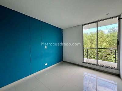 Apartamento de 3 alcobas en venta en Conjunto Eva Punta Arena, Girardot, 84 m² · foto 5 de 19