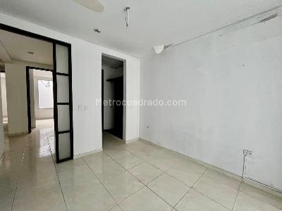 Casa de 4 alcobas en venta en Santa Isabel, Girardot, 98 m² · foto 10 de 16