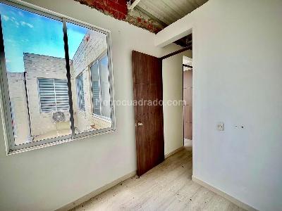Casa de 3 alcobas en venta en Condominio Malaga, Girardot, 50 m² · foto 12 de 16