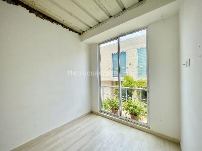 Casa de 3 alcobas en venta en Condominio Malaga, Girardot, 50 m² · foto 4 de 16
