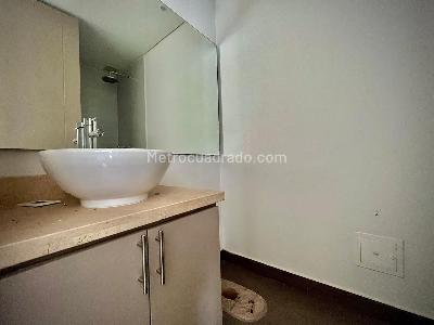 Apartamento de 2 alcobas en venta en Conjunto Residencial Eva Punta Arena, Girardot, 75 m² · foto 12 de 18