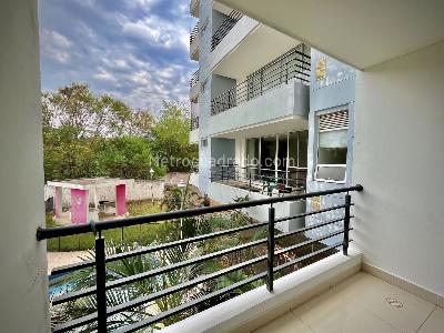 Apartamento de 2 alcobas en venta en Conjunto Residencial Eva Punta Arena, Girardot, 75 m² · foto 7 de 18