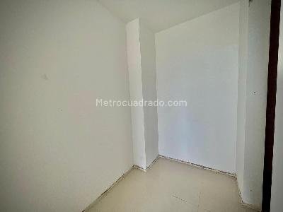 Apartamento de 2 alcobas en venta en Conjunto Residencial Eva Punta Arena, Girardot, 77 m² · foto 13 de 16
