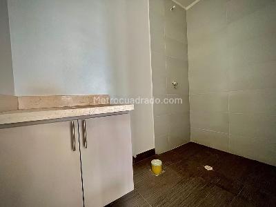 Apartamento de 2 alcobas en venta en Conjunto Residencial Eva Punta Arena, Girardot, 77 m² · foto 9 de 17