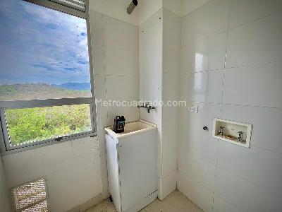 Apartamento de 4 alcobas en venta en Conjunto Residencial Eva Punta Arena, Girardot, 127 m² · foto 5 de 20