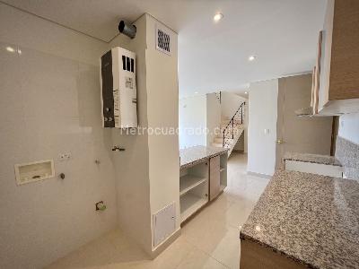 Apartamento de 3 alcobas en venta en Conjunto Residencial, Girardot, 97 m² · foto 3 de 20