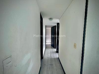 Apartamento de 3 alcobas en venta en Caminos Del Bosque Ibague, Ibagué, 62 m² · foto 9 de 18