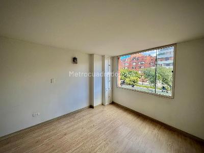 Apartamento de 2 alcobas en venta en Santa Barbara, Bogotá, 75 m² · foto 12 de 19