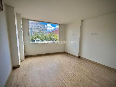 Apartamento de 2 alcobas en venta en Santa Barbara, Bogotá, 75 m² · foto 11 de 19