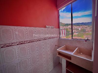Apartamento de 3 alcobas en venta en Bombona Centro, Medellín, 52 m² · foto 4 de 17