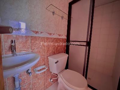 Apartamento de 3 alcobas en venta en Bombona Centro, Medellín, 52 m² · foto 10 de 17