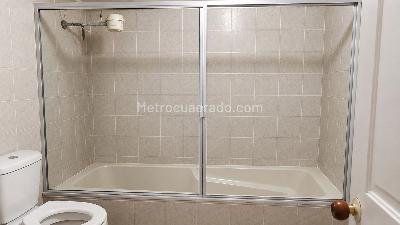 Apartamento en venta en Santa Barbara Oriental, Bogotá · foto 3 de 6