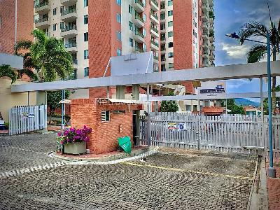 Apartamento de 3 alcobas en venta en Torreon De Piedra Pintanda Etpa 1, Ibagué, 80 m² · foto 2 de 11