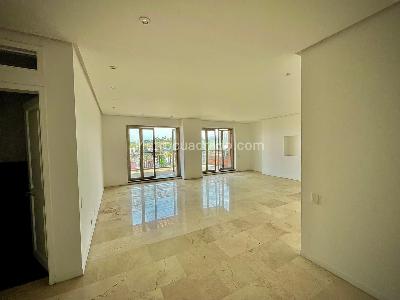 Apartamento de 3 alcobas en venta en Cali Normandia, Cali, 246 m² · foto 2 de 20