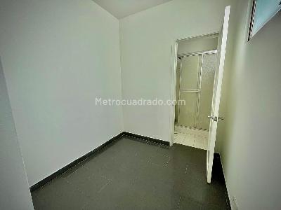 Apartamento de 3 alcobas en venta en Cali Normandia, Cali, 246 m² · foto 7 de 20