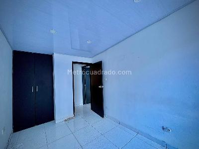 Casa de 4 alcobas en venta en Kennedy Roma, Bogotá, 65 m² · foto 17 de 18