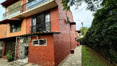 Casa de 5 alcobas en venta en Santa Anita, Cali, 84 m² · foto 3 de 14